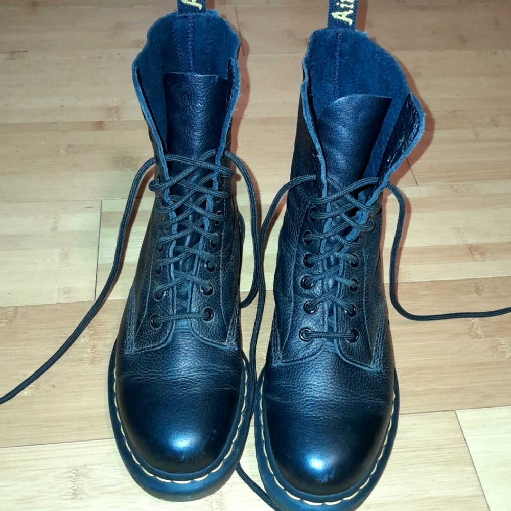 Dr. Martens soft leather 1490 boots